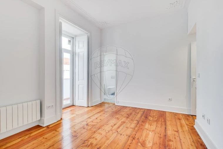 Apartamento T3 para Venda em Misericórdia Foto 24