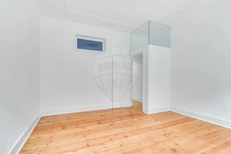 Apartamento T3 para Venda em Misericórdia Foto 19