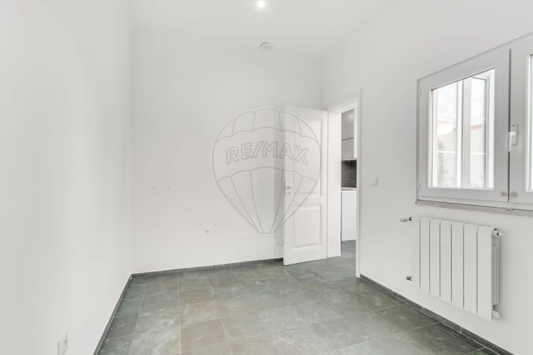 Apartamento T3 para Venda em Misericórdia Foto 11