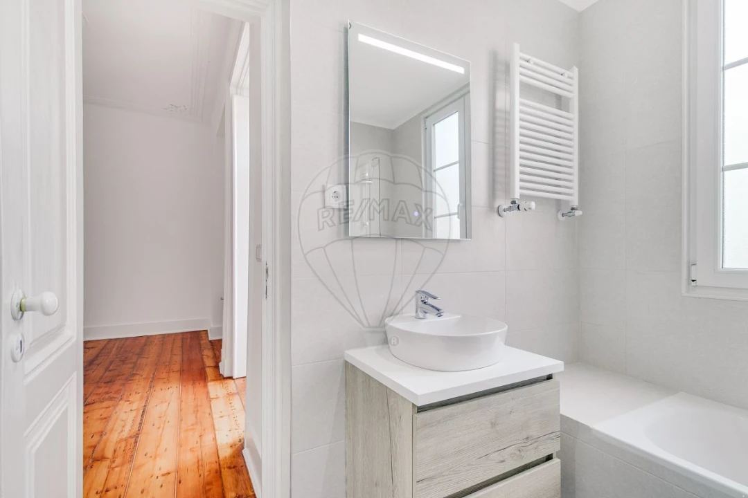 Apartamento T3 para Venda em Misericórdia Foto 26