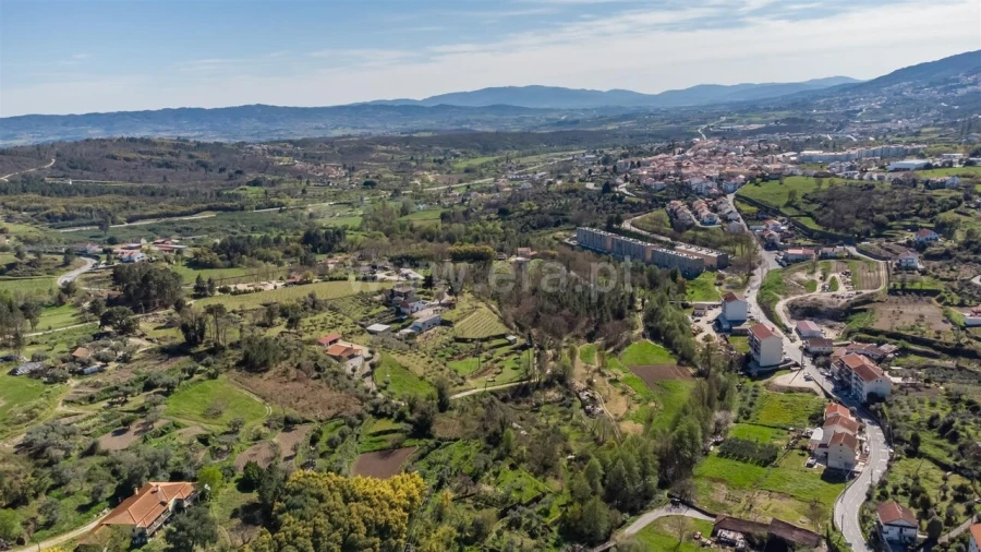 Terreno para Venda em Teixoso e Sarzedo Foto 10