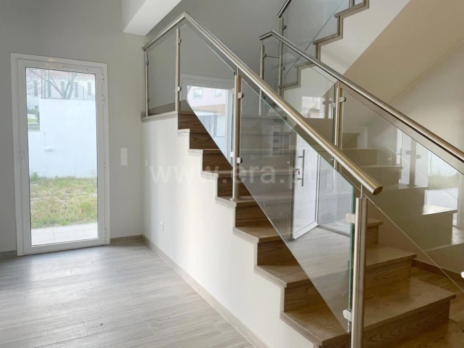 Moradia T4 para Venda em Covilhã e Canhoso Foto 2