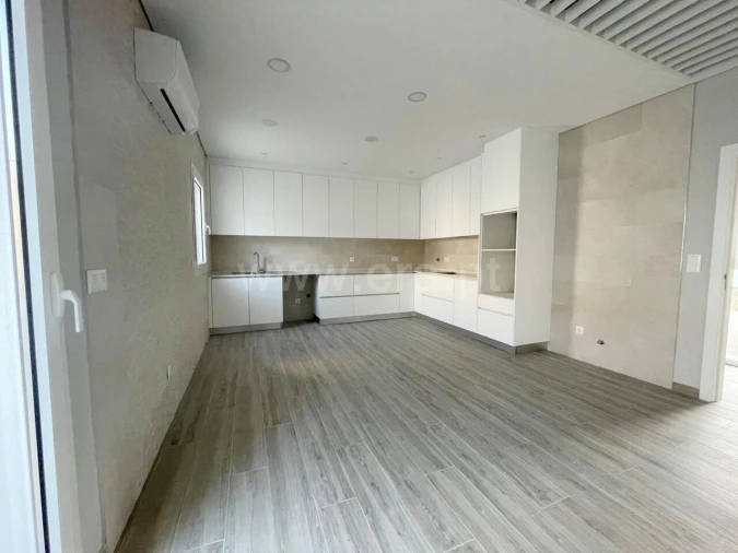 Moradia T4 para Venda em Covilhã e Canhoso Foto 3