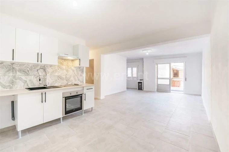 Moradia T2 para Venda em Barco e Coutada Foto 1