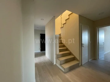 Apartamento T3 para Venda em Covilhã e Canhoso