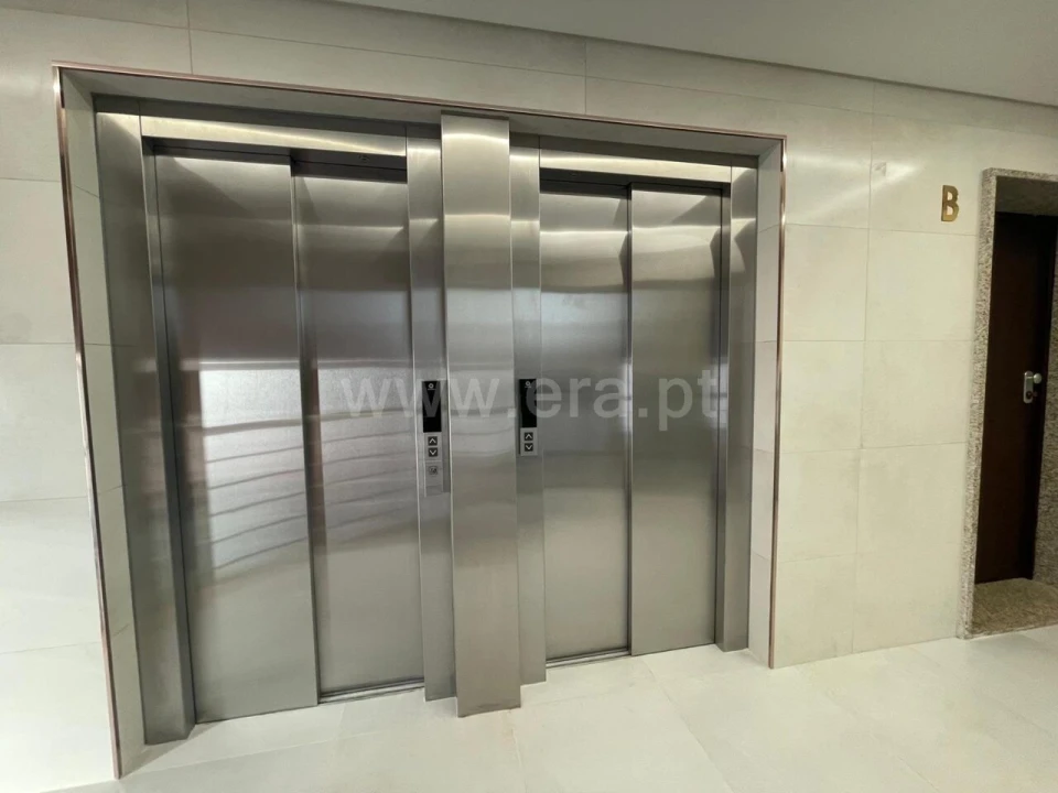 Apartamento T3 para Venda em Covilhã e Canhoso Foto 13