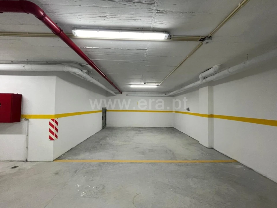 Apartamento T3 para Venda em Covilhã e Canhoso Foto 16