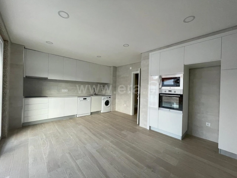 Apartamento T3 para Venda em Covilhã e Canhoso Foto 1