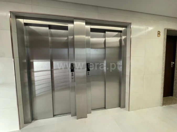 Apartamento T2 para Venda em Covilhã e Canhoso Foto 13