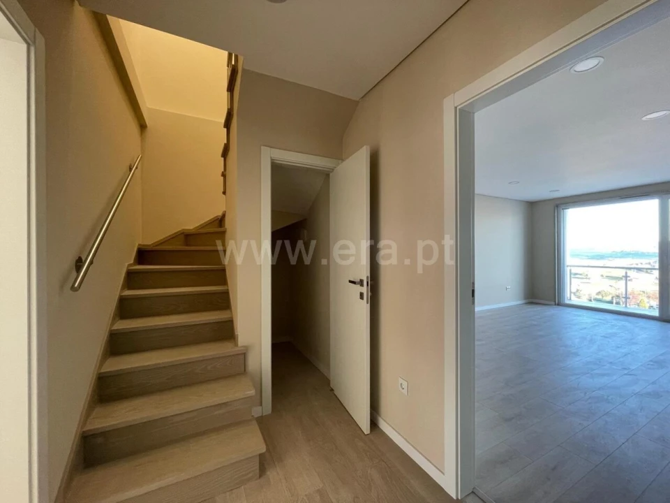 Apartamento T2 para Venda em Covilhã e Canhoso Foto 4