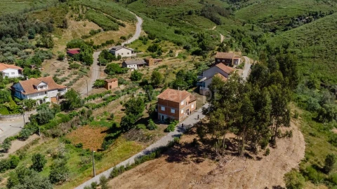 Quinta T3 para Venda em Janeiro de Cima e Bogas de Baixo