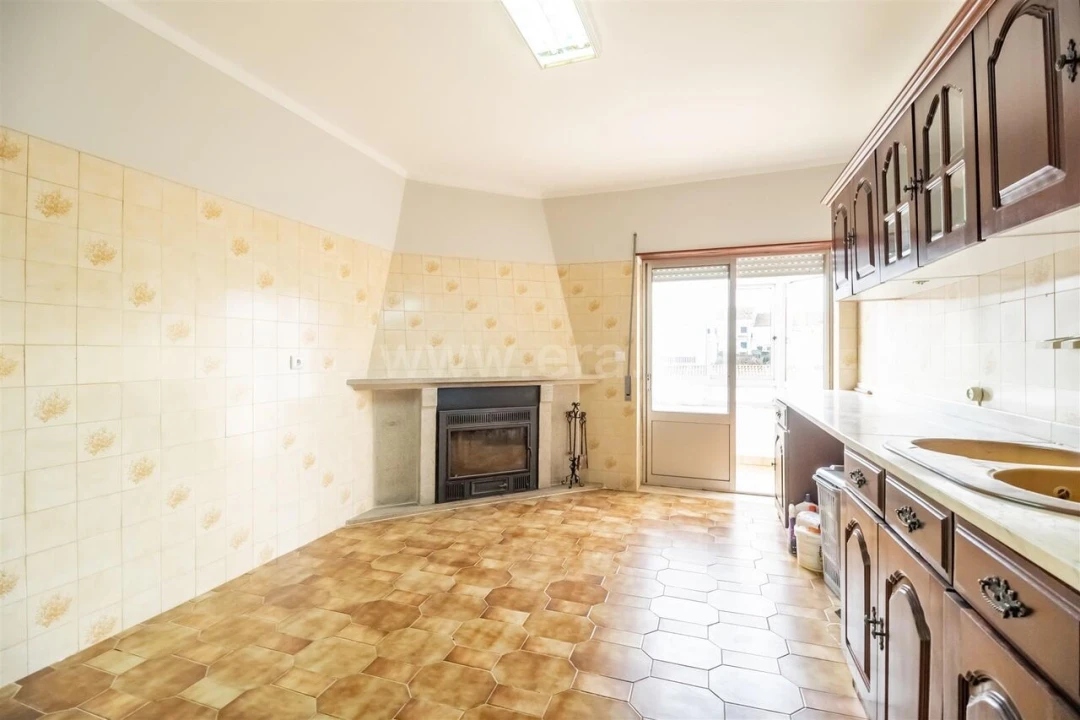 Apartamento T3 para Venda em Belmonte e Colmeal da Torre Foto 6