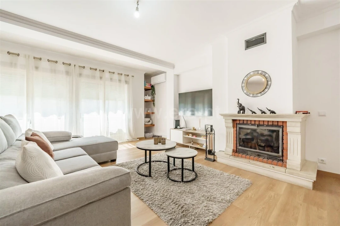 Apartamento T4 para Venda em Belmonte e Colmeal da Torre Foto 3