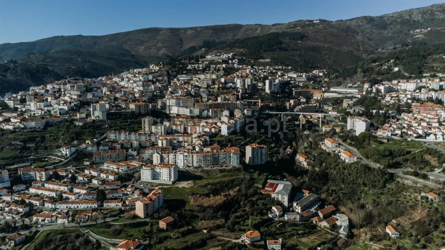 Apartamento T3 para Venda em Covilhã e Canhoso Foto 19