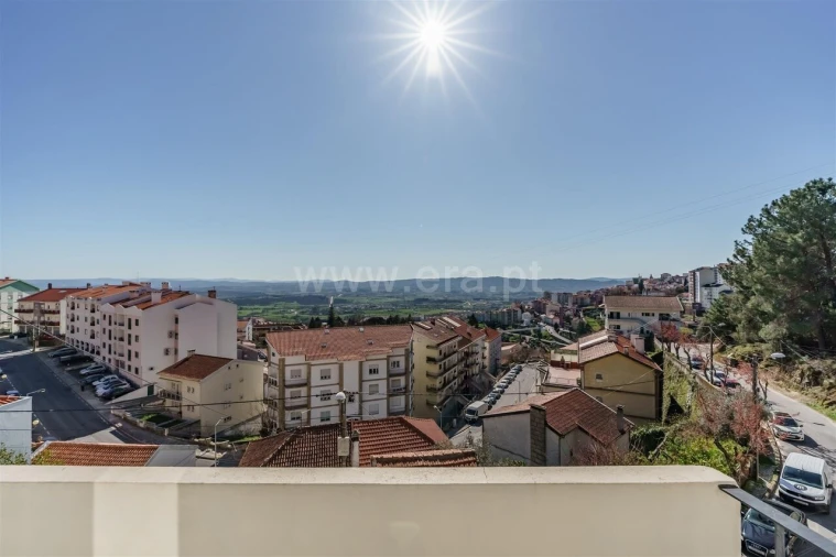 Apartamento T3 para Venda em Covilhã e Canhoso Foto 2