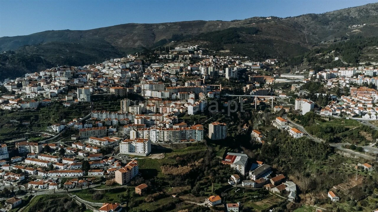 Apartamento T3 para Venda em Covilhã e Canhoso Foto 19