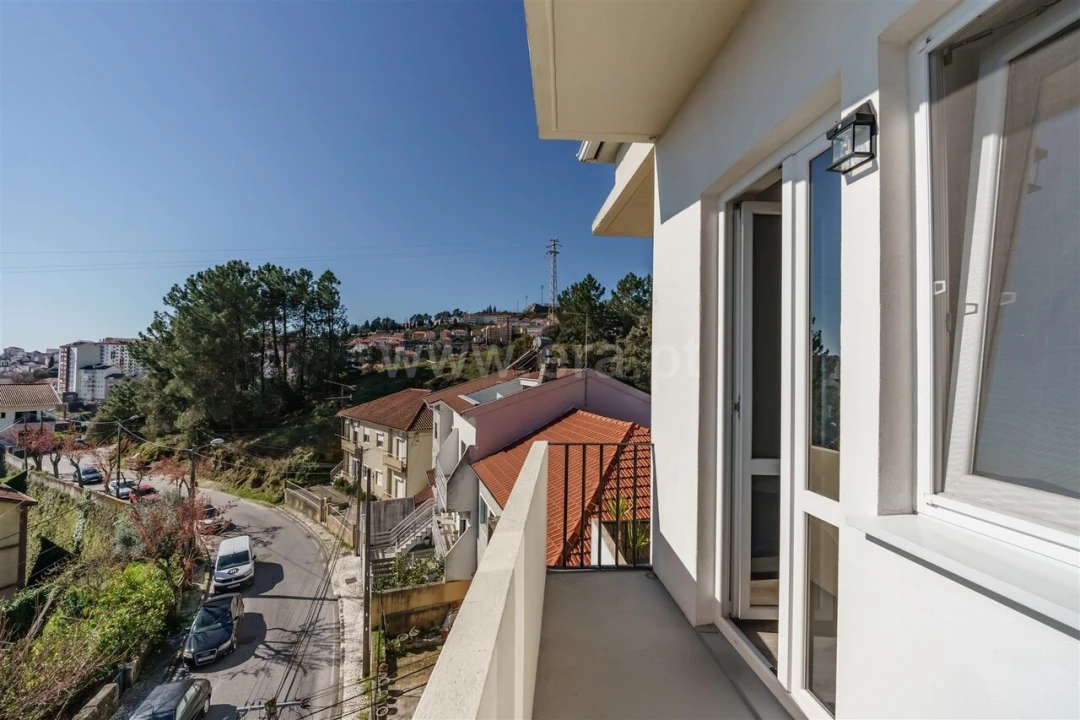 Apartamento T3 para Venda em Covilhã e Canhoso Foto 4