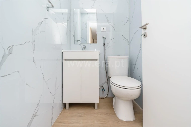 Moradia T2 para Venda em Casegas e Ourondo Foto 10