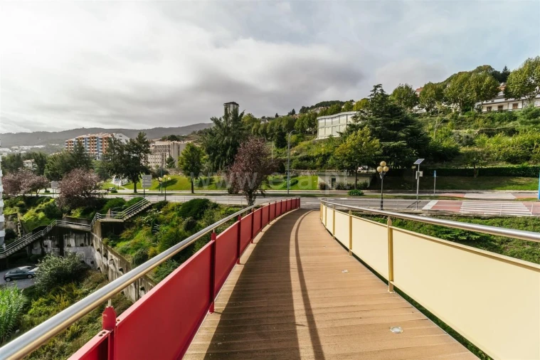 Apartamento T2 para Venda em Covilhã e Canhoso Foto 4