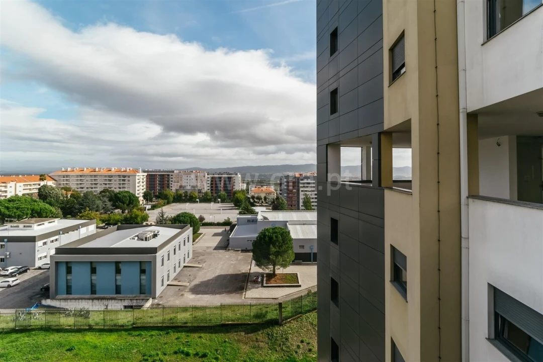 Apartamento T2 para Venda em Covilhã e Canhoso Foto 5