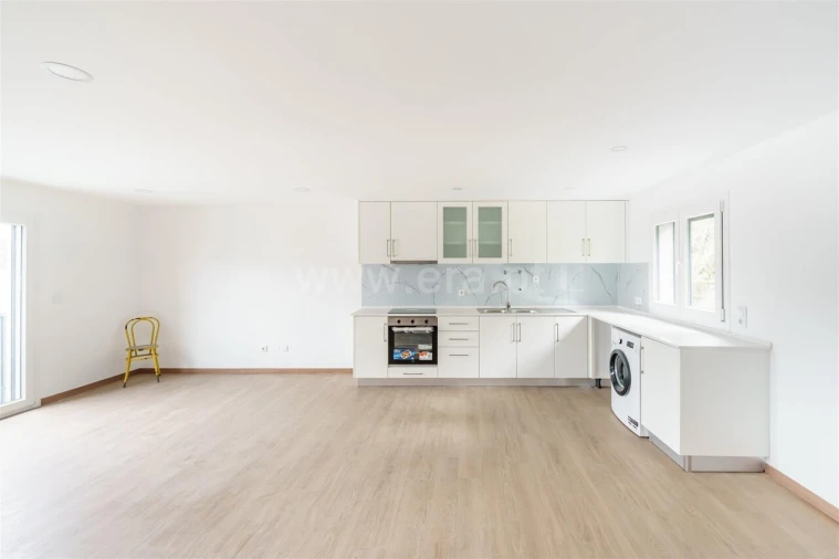 Moradia T2 para Venda em Casegas e Ourondo Foto 9