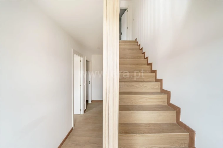 Moradia T2 para Venda em Casegas e Ourondo Foto 7