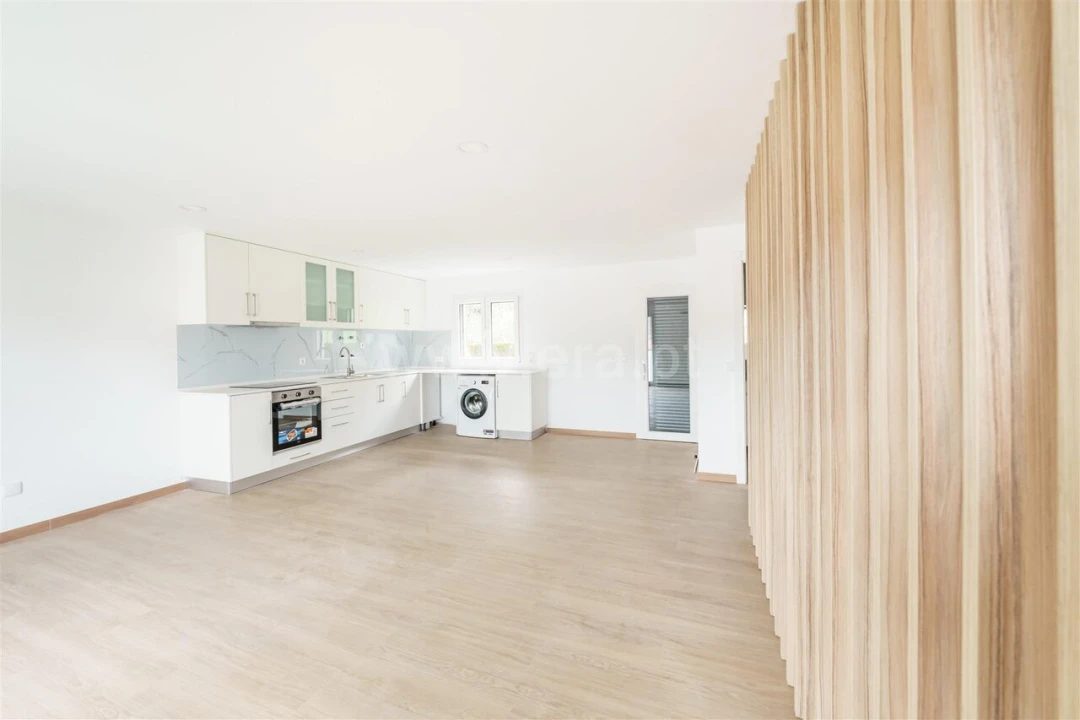 Moradia T2 para Venda em Casegas e Ourondo Foto 11