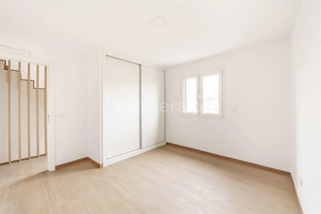 Moradia T2 para Venda em Casegas e Ourondo Foto 6