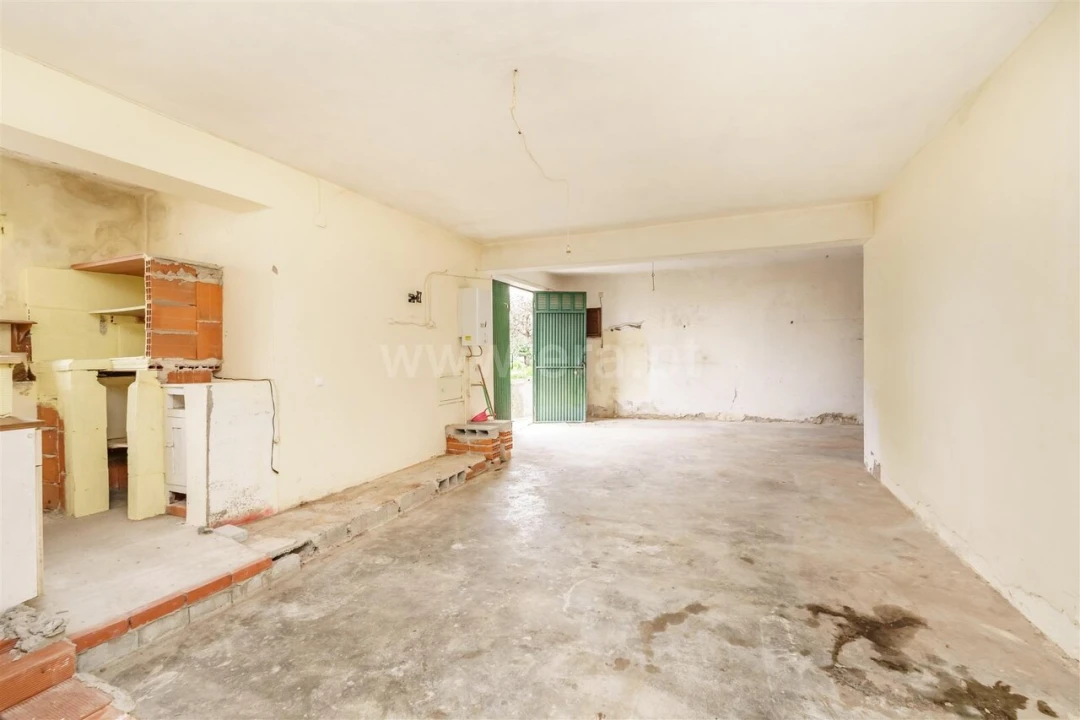 Garagem para Venda em Belmonte e Colmeal da Torre Foto 8