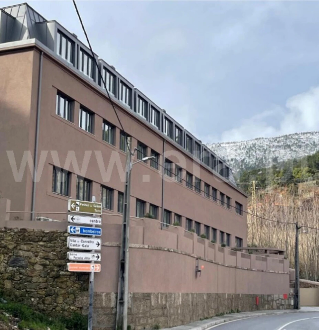 Garagem para Arrendamento em Covilhã e Canhoso Foto 4