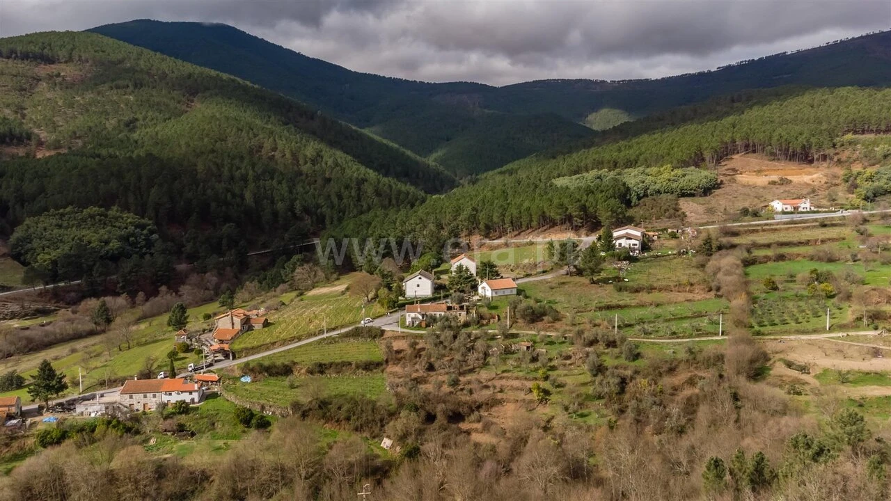 Moradia T2 para Venda em Teixoso e Sarzedo Foto 18