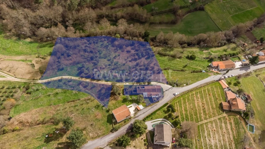 Moradia T2 para Venda em Teixoso e Sarzedo