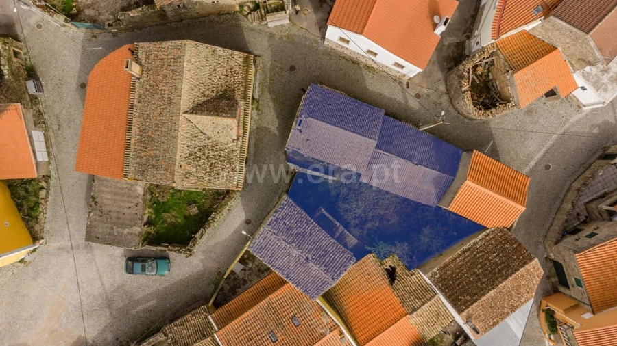 Moradia T3 para Venda em Castelo Mendo, Ade, Monteperobolso e Mesquitela