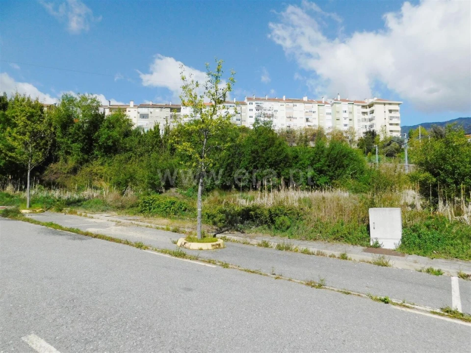 Terreno para Venda em Covilhã e Canhoso Foto 1