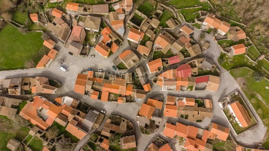 Moradia T4 para Venda em Castelo Mendo, Ade, Monteperobolso e Mesquitela Foto 20