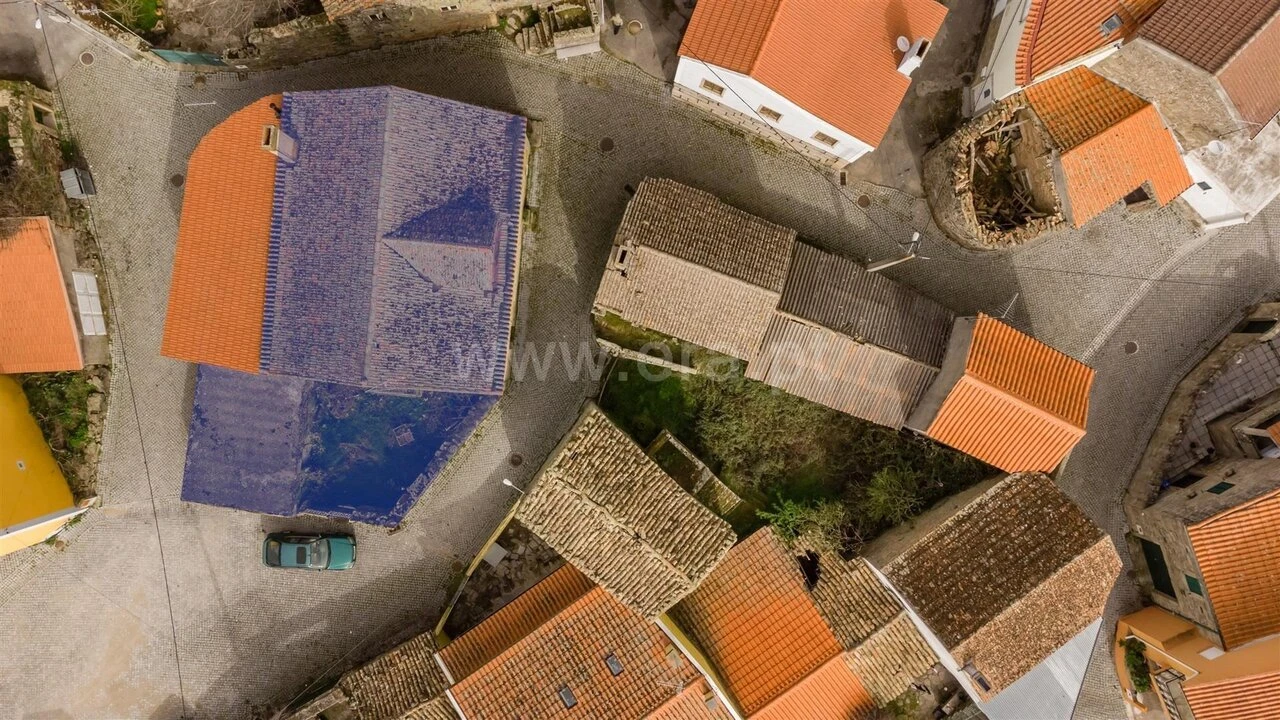 Moradia T4 para Venda em Castelo Mendo, Ade, Monteperobolso e Mesquitela Foto 16