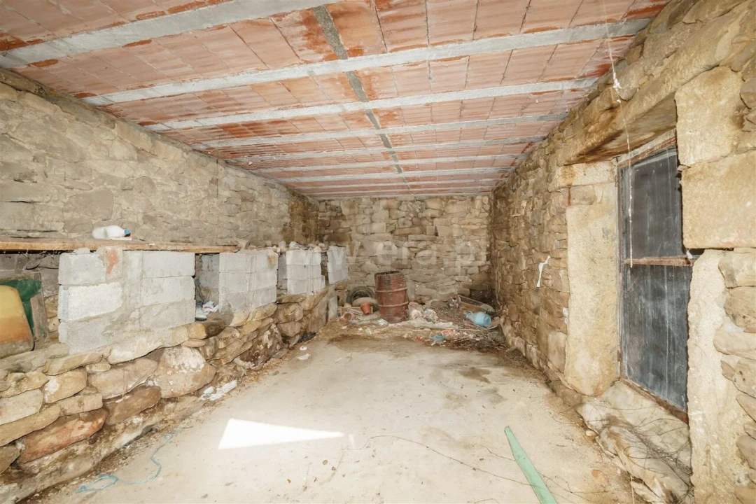 Moradia T4 para Venda em Castelo Mendo, Ade, Monteperobolso e Mesquitela Foto 14