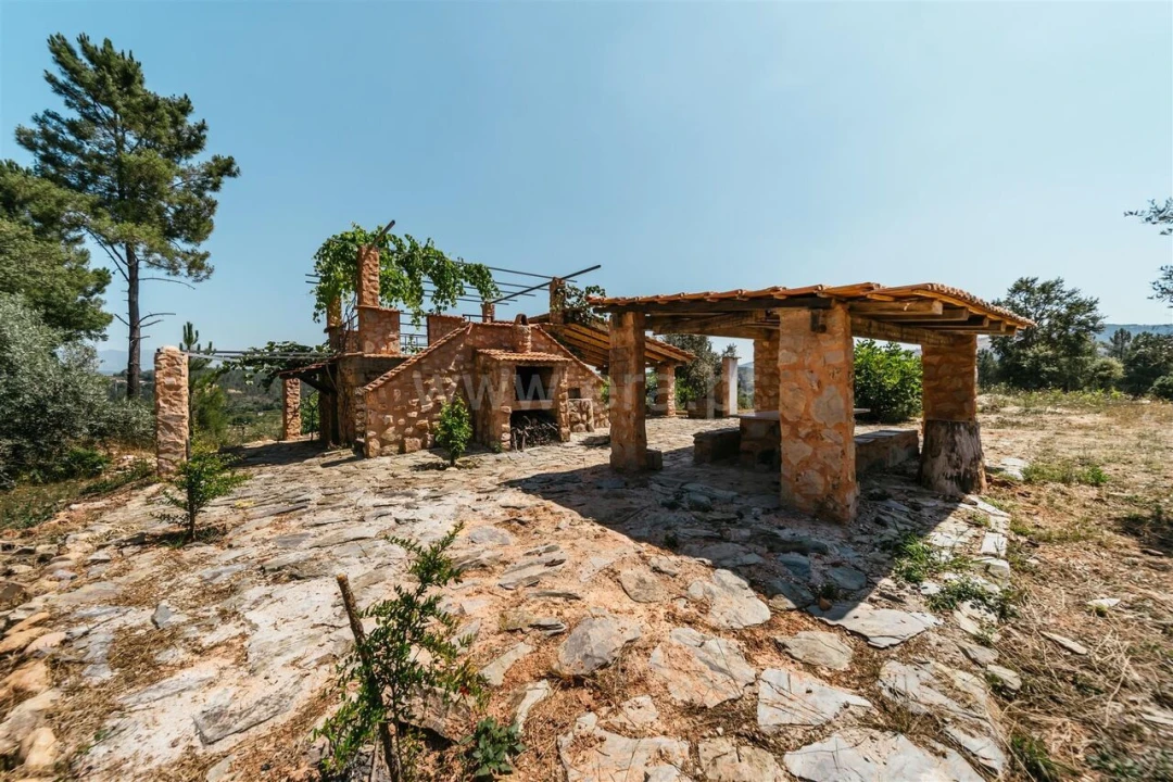 Quinta T0 para Venda em Casegas e Ourondo Foto 11