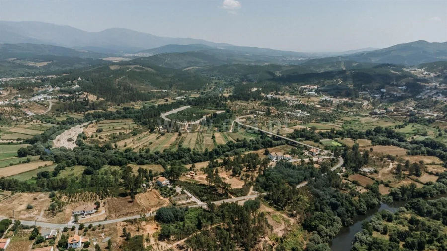 Quinta T0 para Venda em Casegas e Ourondo Foto 20