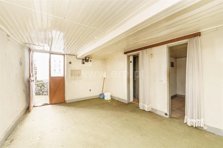 Moradia T2 para Venda em Teixoso e Sarzedo Foto 6