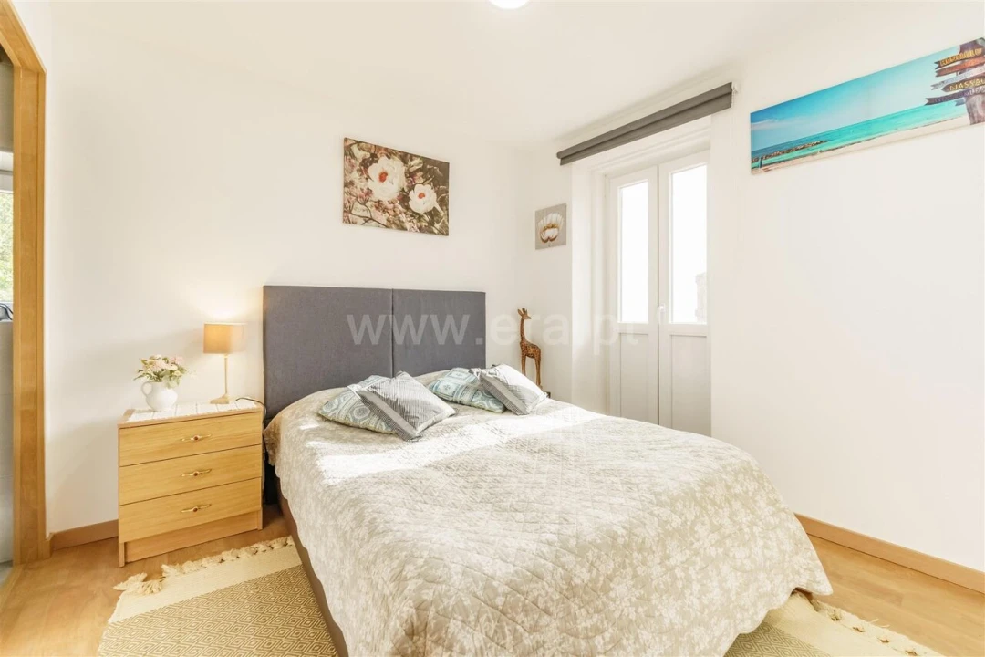 Apartamento T1 para Venda em Covilhã e Canhoso Foto 9