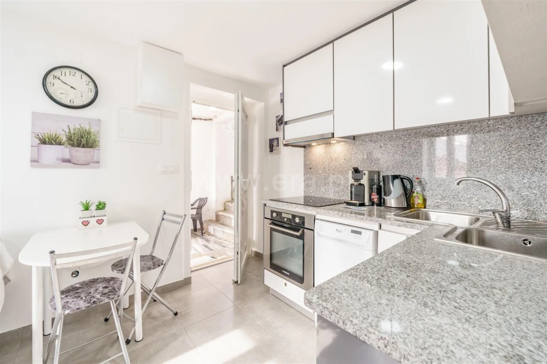 Apartamento T1 para Venda em Covilhã e Canhoso Foto 8