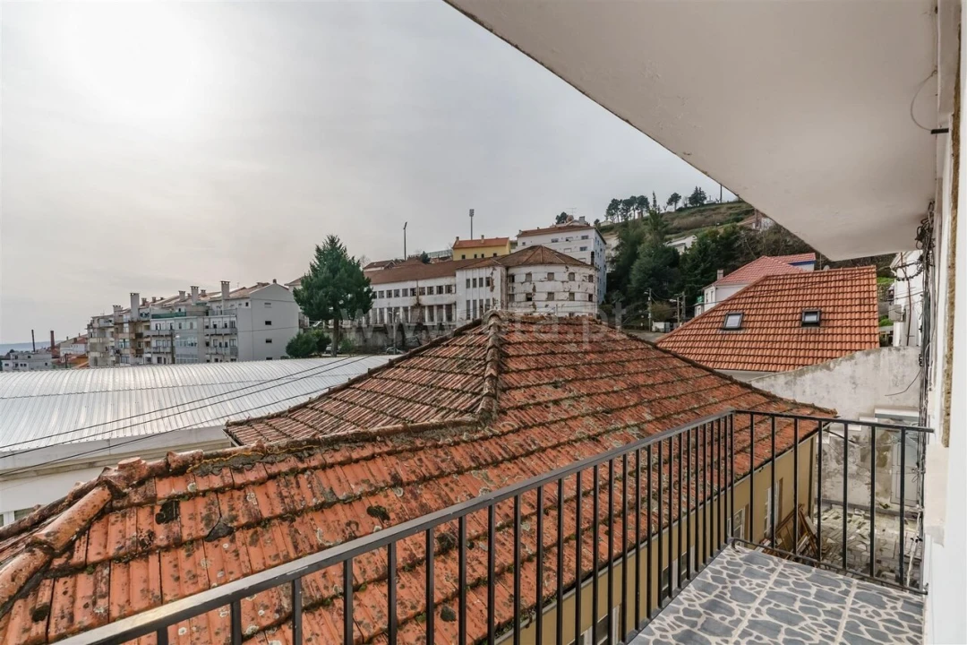 Apartamento T1 para Venda em Covilhã e Canhoso Foto 15