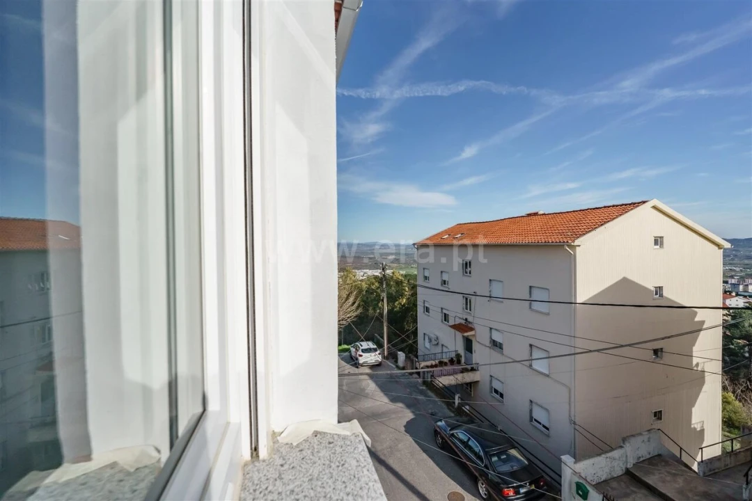 Apartamento T2 para Venda em Cantar-Galo e Vila do Carvalho Foto 4