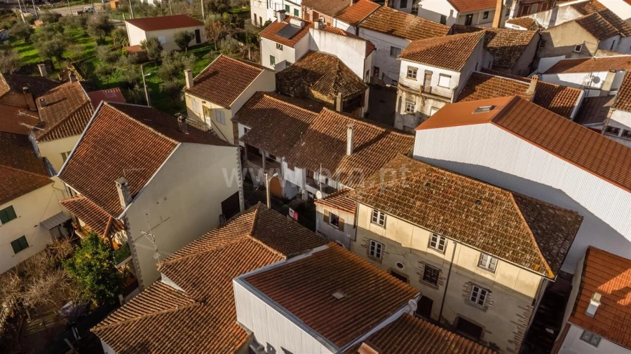 Moradia T2 para Venda em Peso e Vales do Rio Foto 15