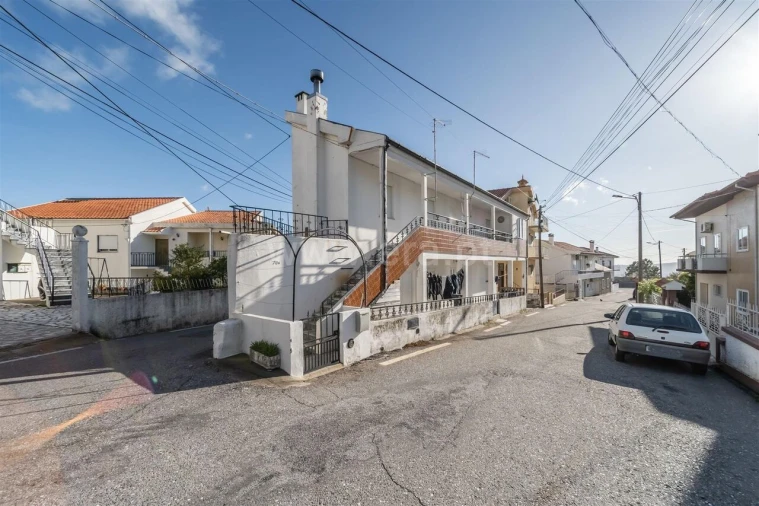 Apartamento T2 para Venda em Cantar-Galo e Vila do Carvalho Foto 11