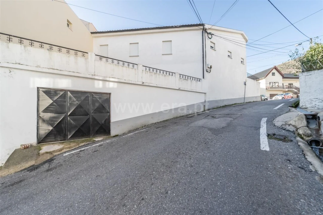 Apartamento T2 para Venda em Cantar-Galo e Vila do Carvalho Foto 13