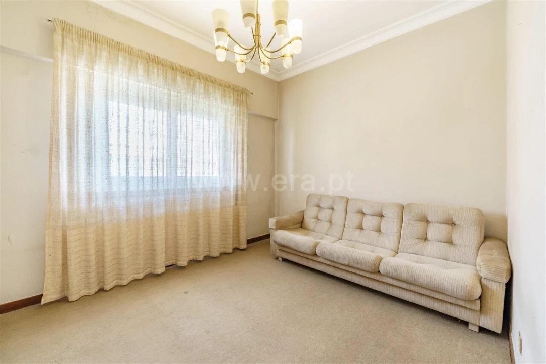 Moradia T4 para Venda em Covilhã e Canhoso Foto 19