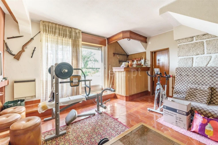 Moradia T4 para Venda em Covilhã e Canhoso Foto 16