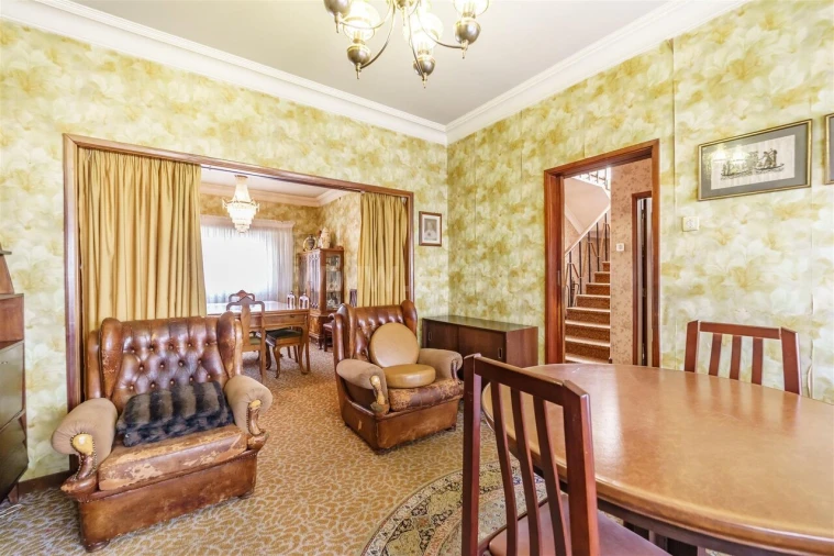 Moradia T4 para Venda em Covilhã e Canhoso Foto 8